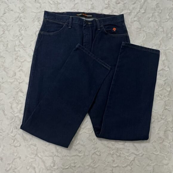 Wrangler 13 Original Flame Resistant Fit Jeans Size 35x34 Preowned EUC - Picture 1 of 8